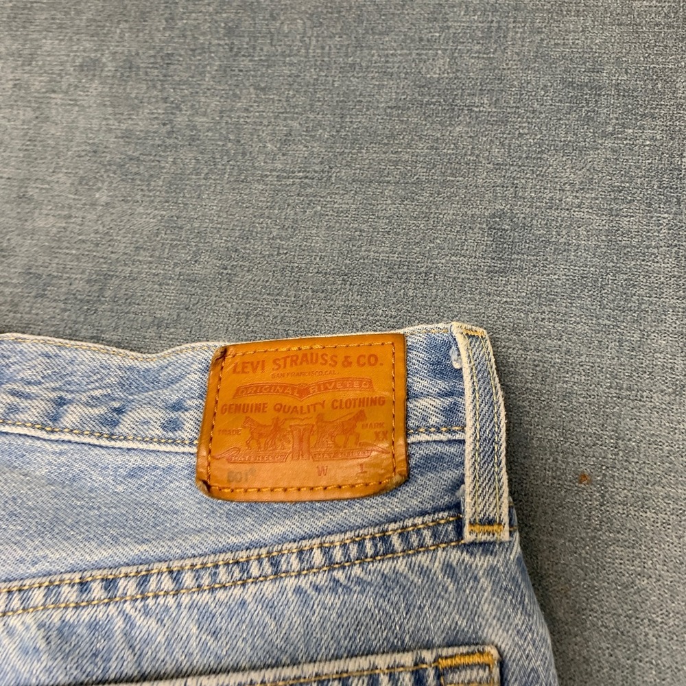 Levi's 501 Straight Jeans Womens 27x30 Blue Denim Original Fit Ripped High Rise - Picture 7 of 16